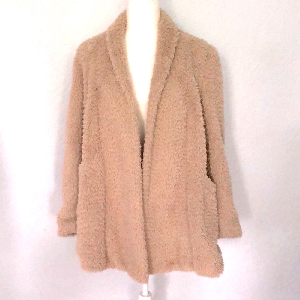 Kenneth Cole Faux Fur Opened coat